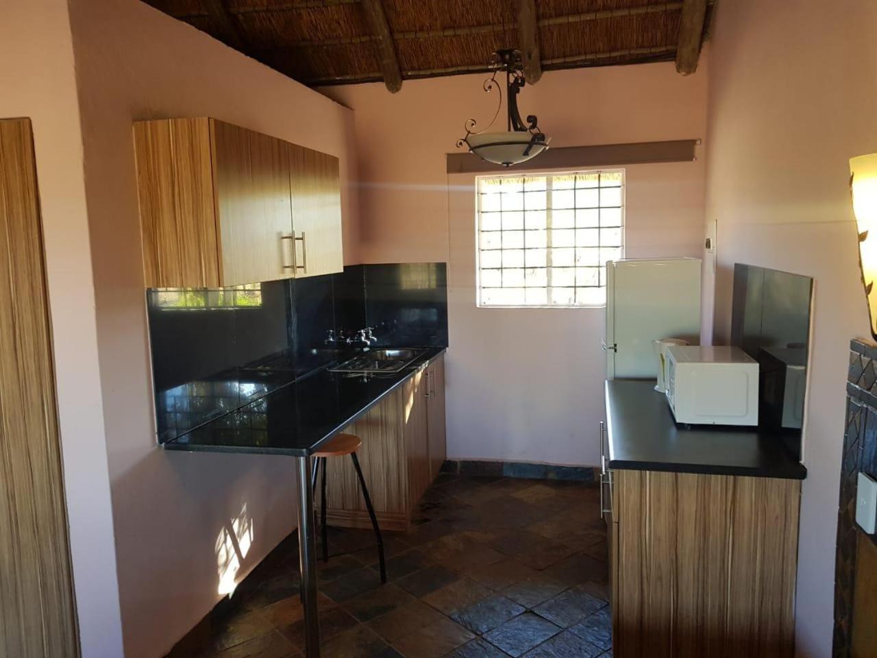 Lagai Roi Guesthouse Boshoek Værelse billede